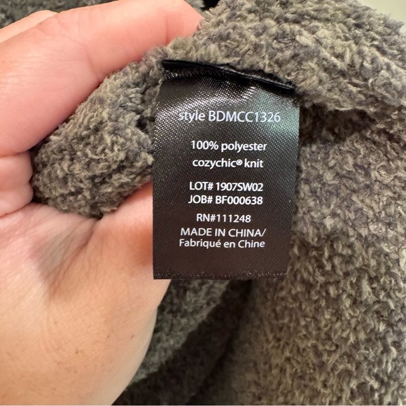 Barefoot Dreams CozyChic Aran Pullover in Olive Multi - Picture 6 of 6